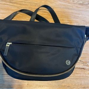 Lulu lemon festival bag 5L